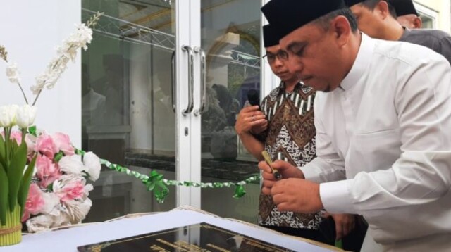 Bupati Yusra Alhabsyi Meresmikan Mesjid Ar Rahman Tungoi 1
