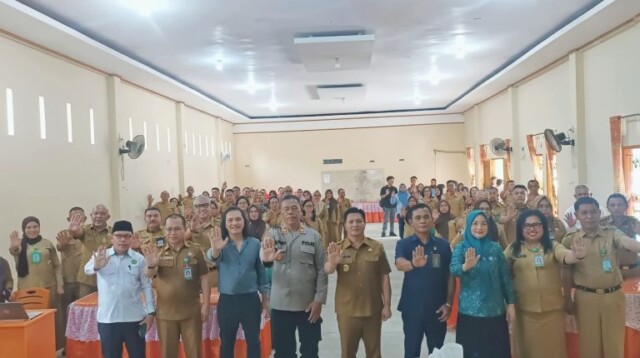 Wabup Bolmong Dony Lumenta Buka Rembuk Stunting