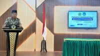 Bupati Bolaang Mongondow Selatan bersama Rektor IAIN Manado menandatangani Nota Kesepahaman (MoU) dan Perjanjian Kerja Sama (PKS) di Gedung Rektorat IAIN Manado, Kamis, 30 Oktober 2025. (Foto: Rifal)