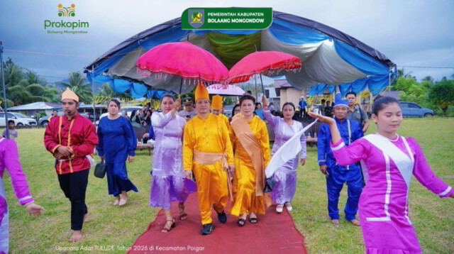 Wabup Dony Lumenta Hadiri Upacara Adat Tulude di Tiberias